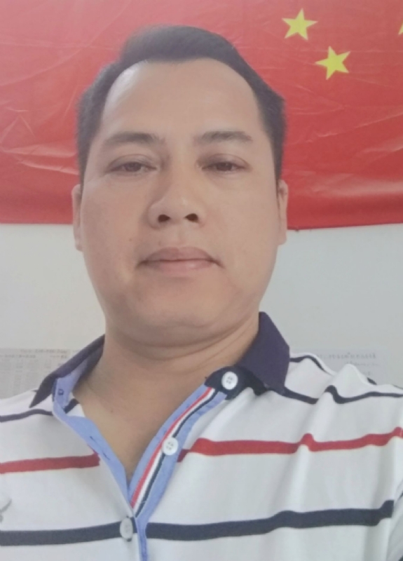 隆哥的第四张照片--西安相亲服务中心