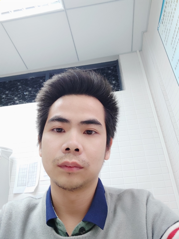 蓝先生的第一张照片--西安相亲服务中心