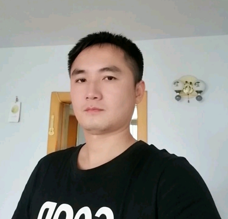 素年锦时的第一张照片--西安相亲服务中心