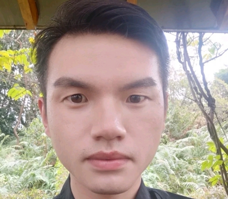 彬彬有礼的第二张照片--西安相亲服务中心