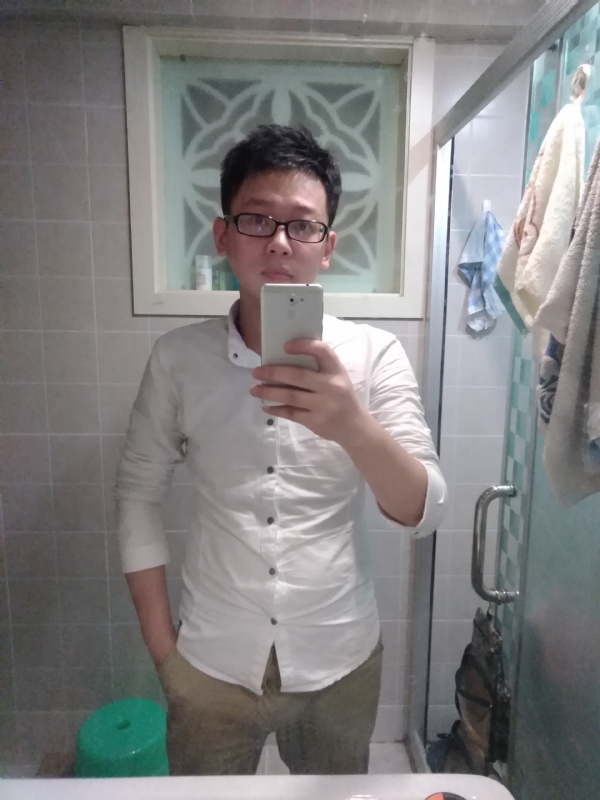 花谢魂伤的第一张照片--西安相亲服务中心