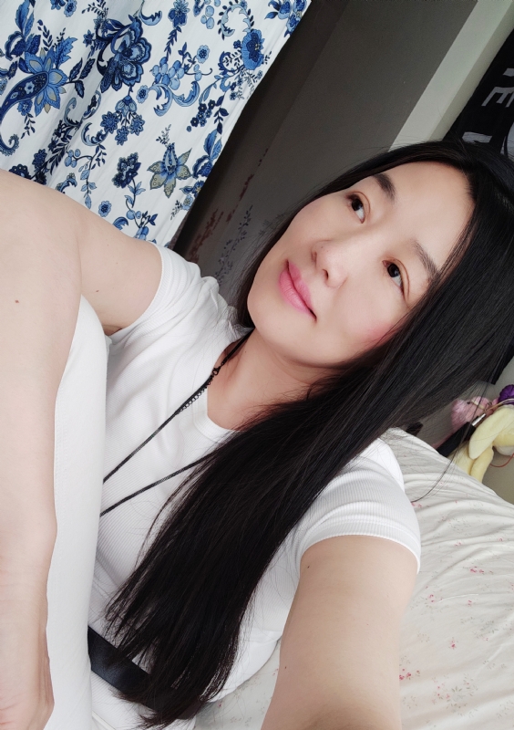 apple的第三张照片--西安相亲服务中心