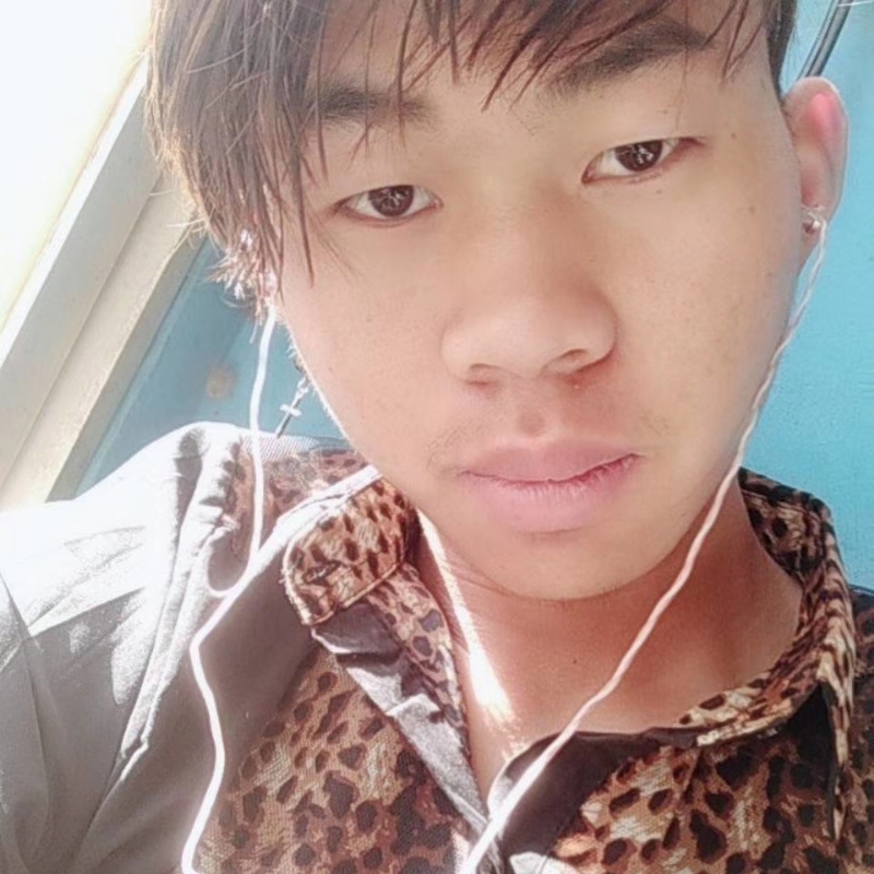 少年不在少的第三张照片--西安相亲服务中心