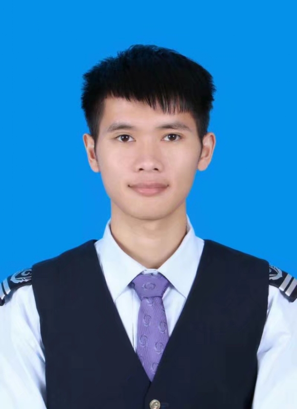 一头奔跑的熊的第一张照片--西安相亲服务中心