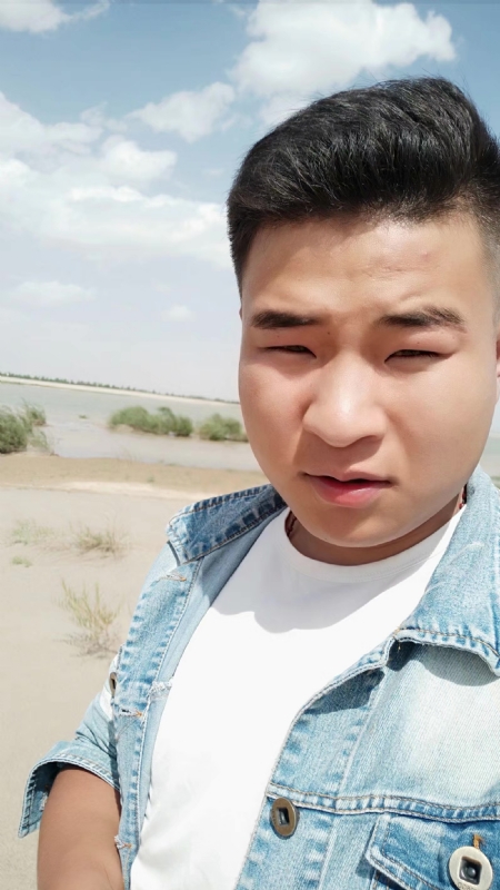 王强的第一张照片--西安相亲服务中心