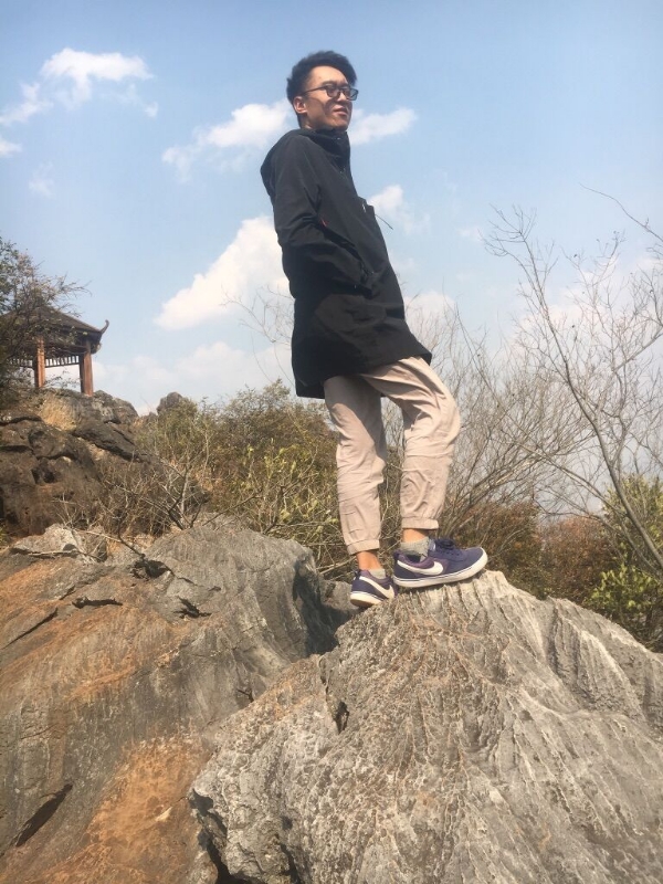 雨夜寻知己的第一张照片--西安相亲服务中心