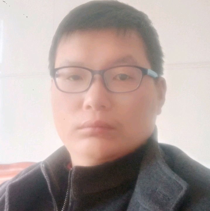 小男人的第一张照片--西安相亲服务中心