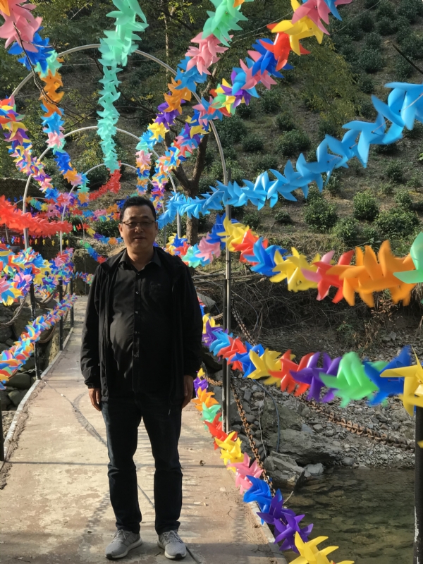 半世烟云的第二张照片--西安相亲服务中心