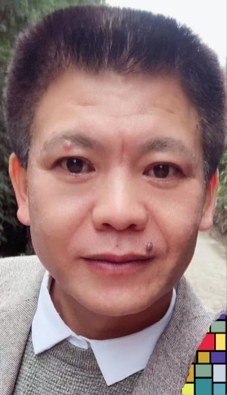 水中月的第一张照片--西安相亲服务中心