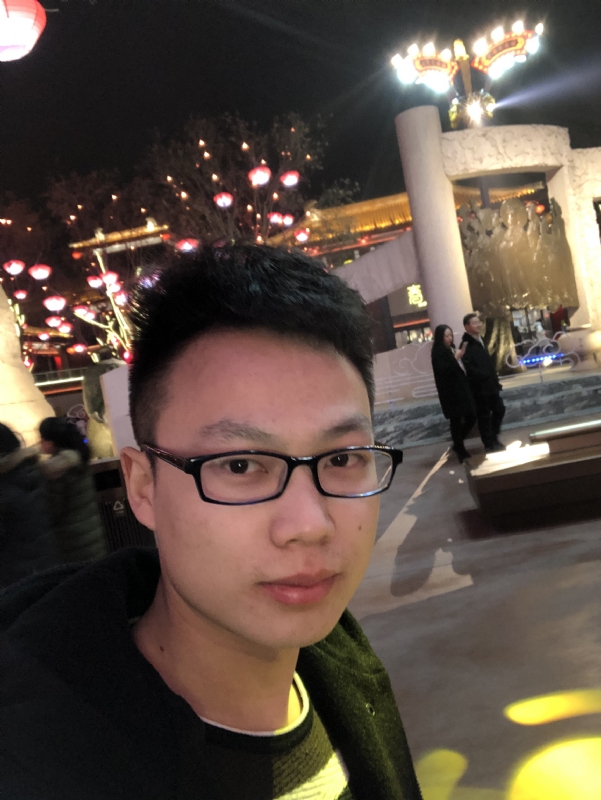 吃葡萄不吐葡萄皮的第二张照片--西安相亲服务中心