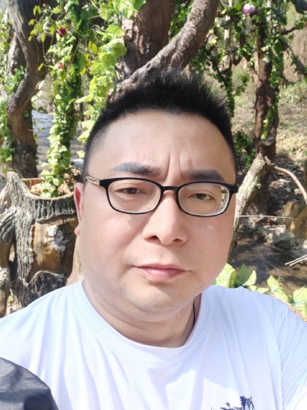 妙手仁心的第一张照片--西安相亲服务中心