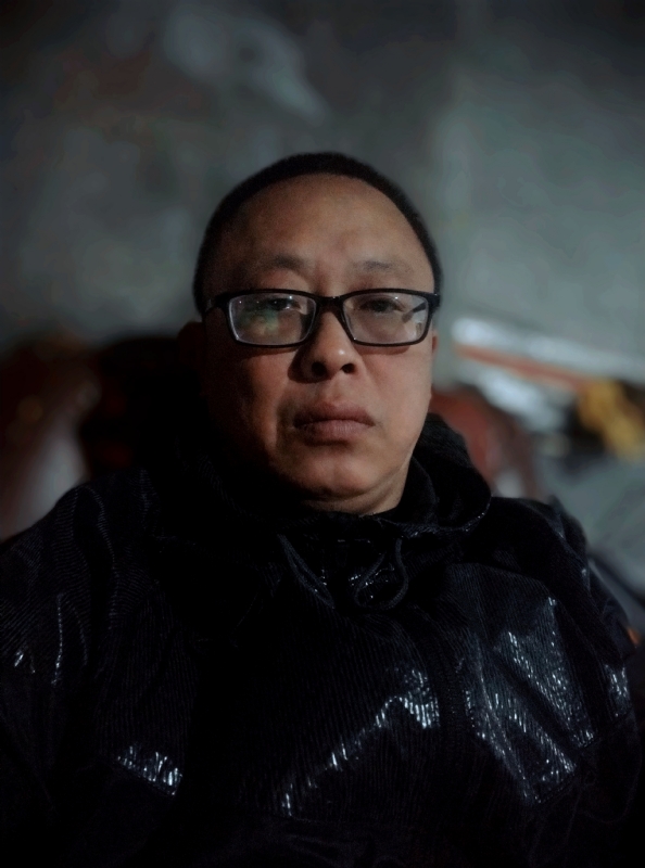 不要激动的第三张照片--西安相亲服务中心