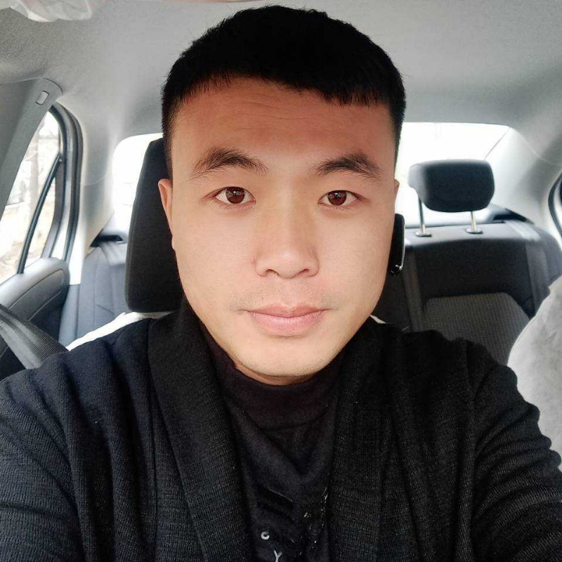 董加个龙的第一张照片--西安相亲服务中心