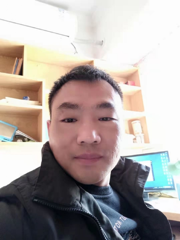 向前葱的第一张照片--西安相亲服务中心