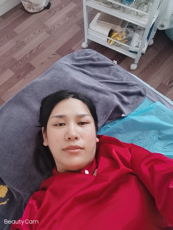 枫叶的第一张照片--西安相亲服务中心