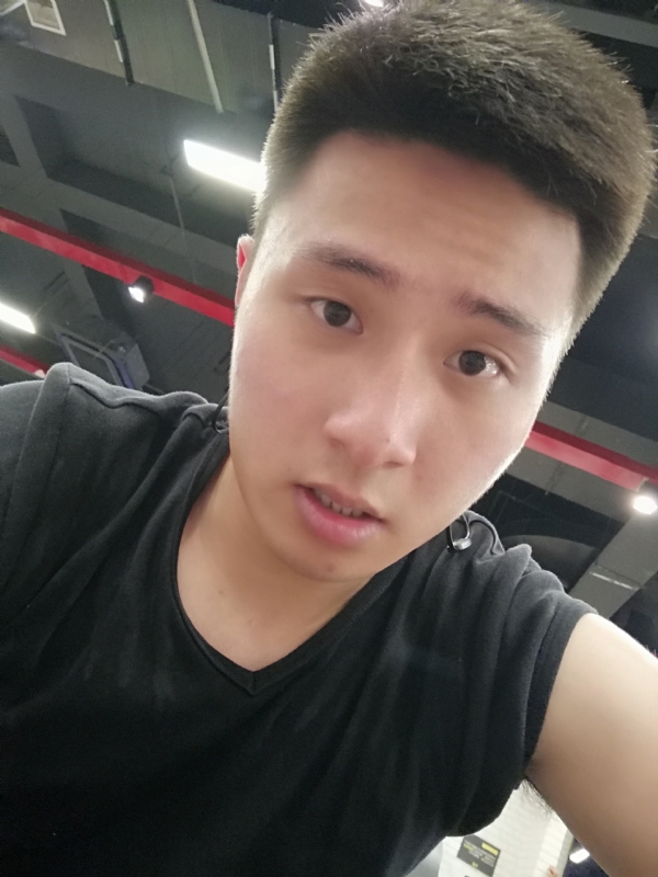 江南的雨的第一张照片--西安相亲服务中心