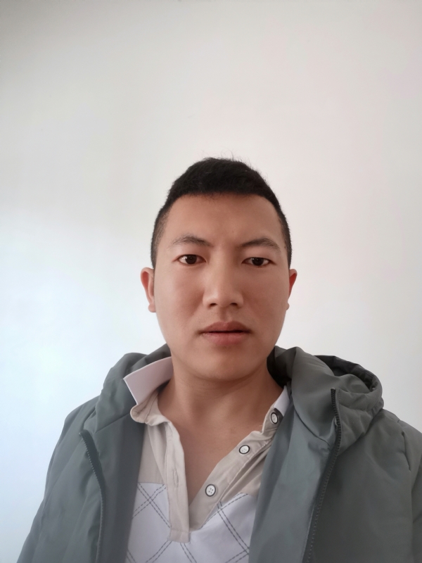 简单的第一张照片--西安相亲服务中心