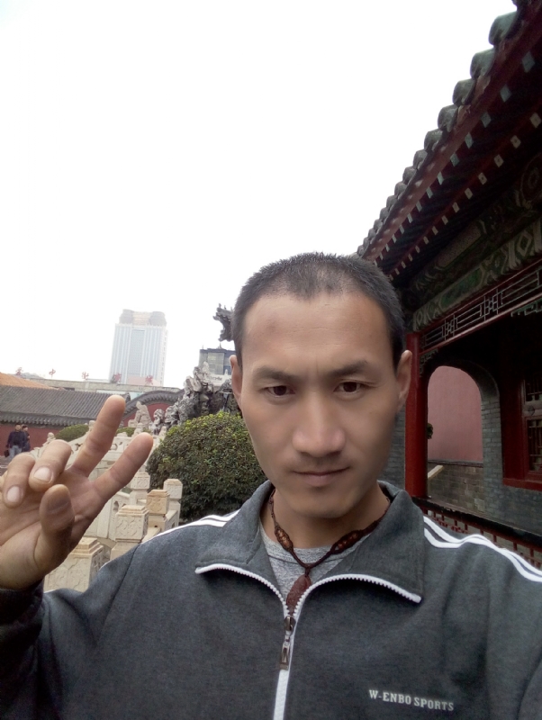 清雨的第一张照片--西安相亲服务中心