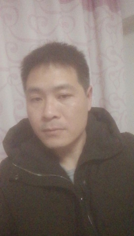 把头抬起来的第一张照片--西安相亲服务中心