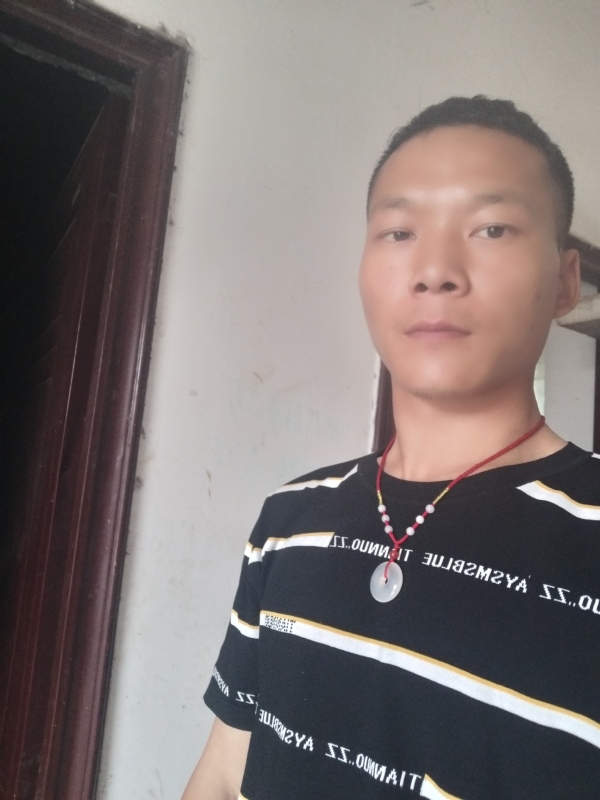 爱，请深爱的第二张照片--西安相亲服务中心