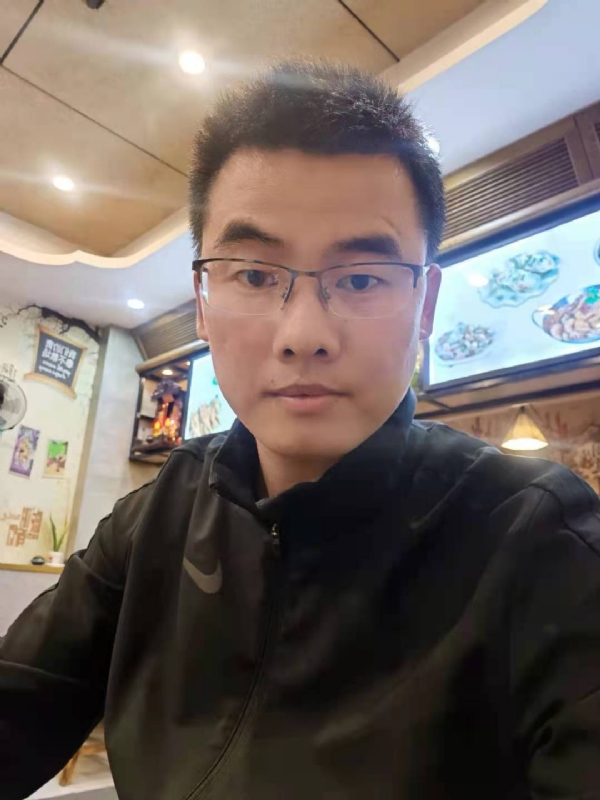 奔向幸福的第二张照片--西安相亲服务中心