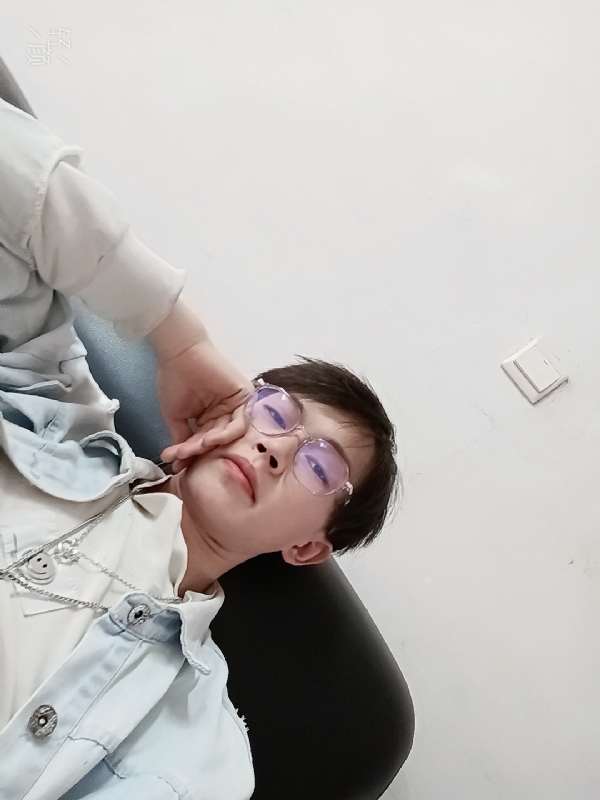 染七的第二张照片--西安相亲服务中心