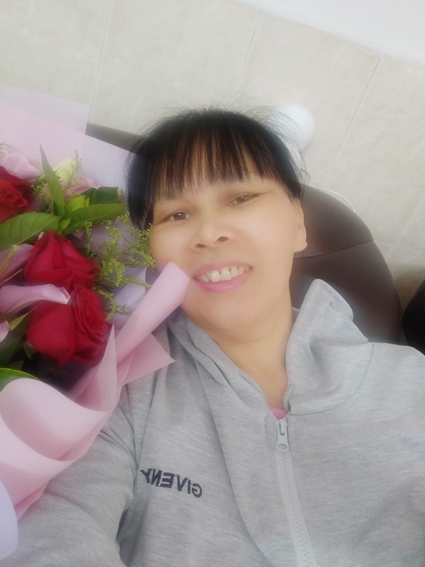 言言的第一张照片--西安相亲服务中心