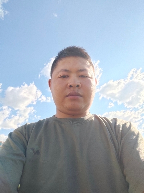 小马的第一张照片--西安相亲服务中心