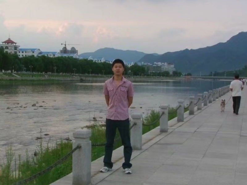 王王的第一张照片--西安相亲服务中心