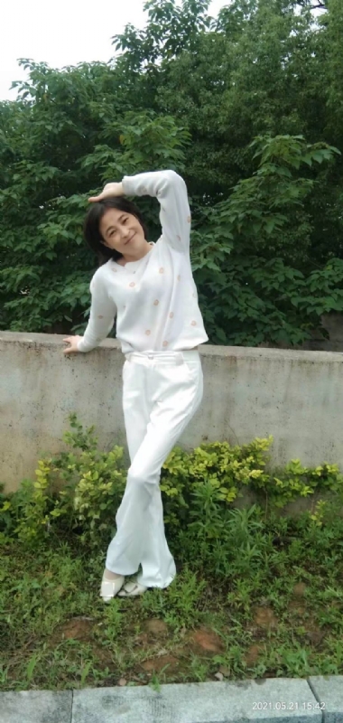 九妹的第四张照片--西安相亲服务中心