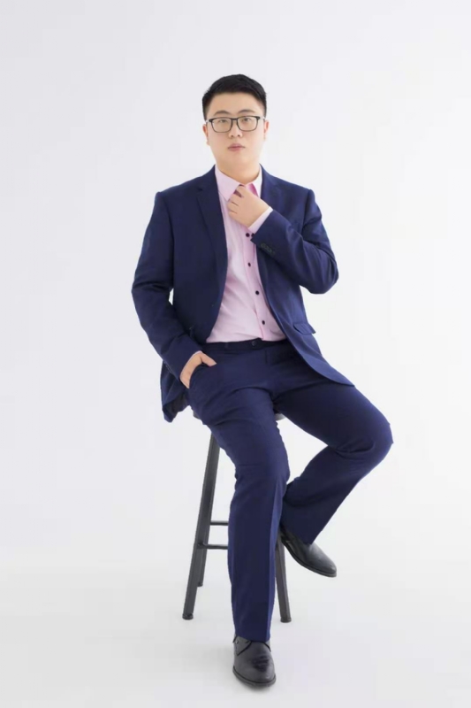 周的第一张照片--西安相亲服务中心