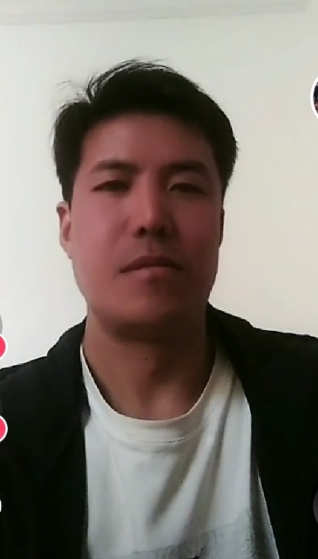 王显平的第一张照片--西安相亲服务中心