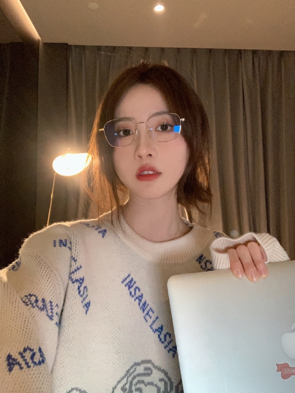 小曦的第一张照片--西安相亲服务中心