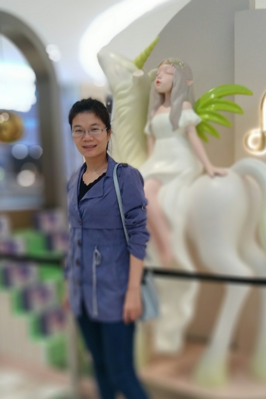 霞的第一张照片--西安相亲服务中心