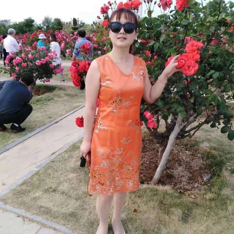 yunerfei的第一张照片--西安相亲服务中心