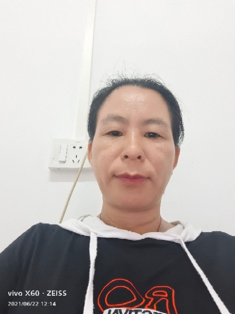 琼的第一张照片--西安相亲服务中心