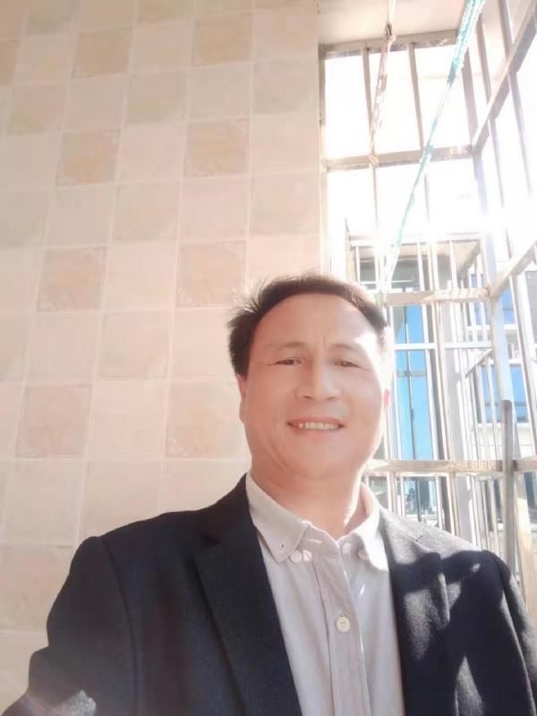 平平安安的第一张照片--西安相亲服务中心