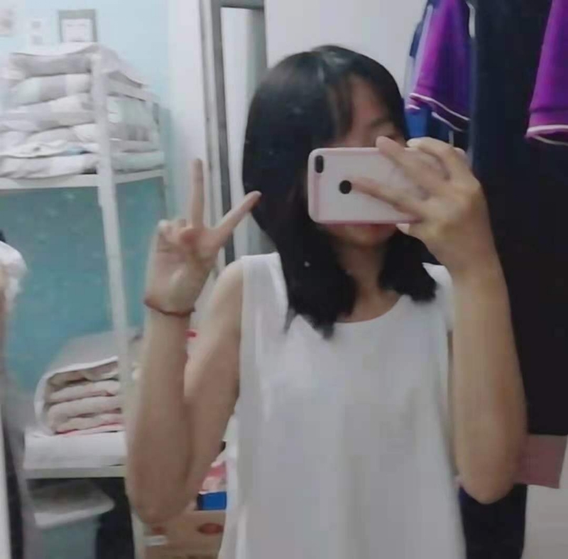 满佳茹的第一张照片--西安相亲服务中心