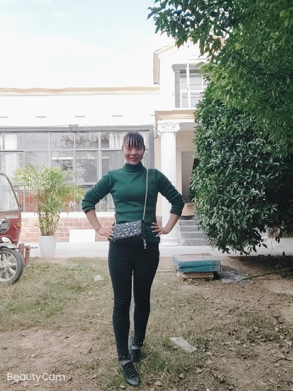 魏沐阳子的第一张照片--西安相亲服务中心