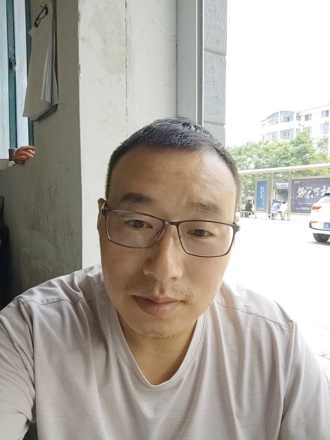 转身的距离的第一张照片--西安相亲服务中心