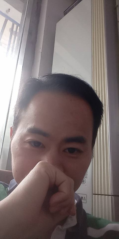 90年大叔的第一张照片--西安相亲服务中心