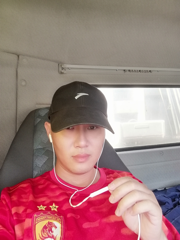 B大叔的第二张照片--西安相亲服务中心