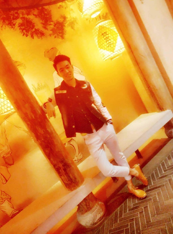 滞后的微笑的第四张照片--西安相亲服务中心