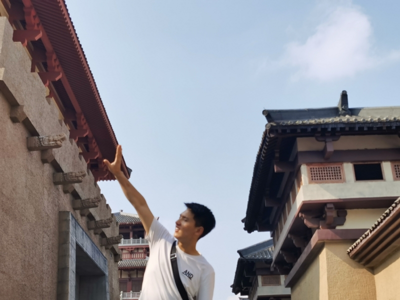 咸鱼不闲的第一张照片--西安相亲服务中心