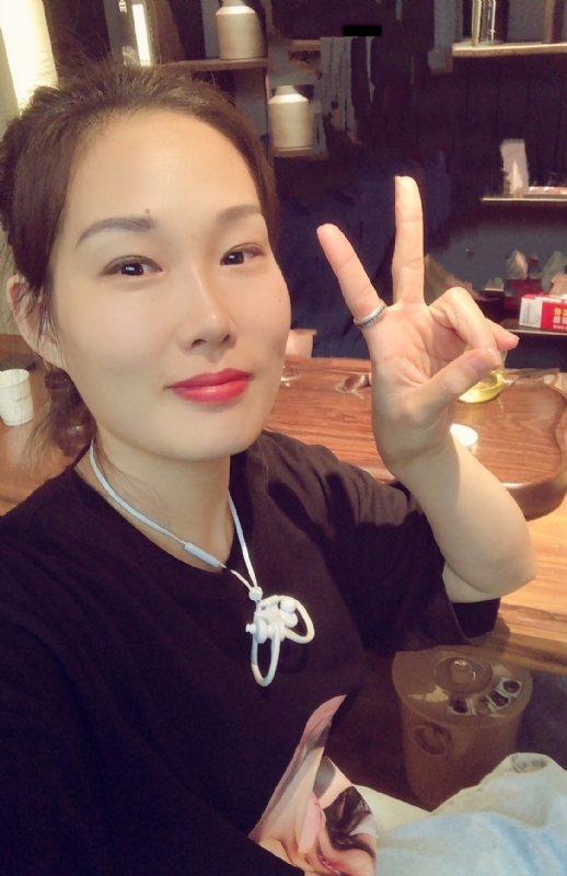 冷紫斑蝶的第一张照片--西安相亲服务中心