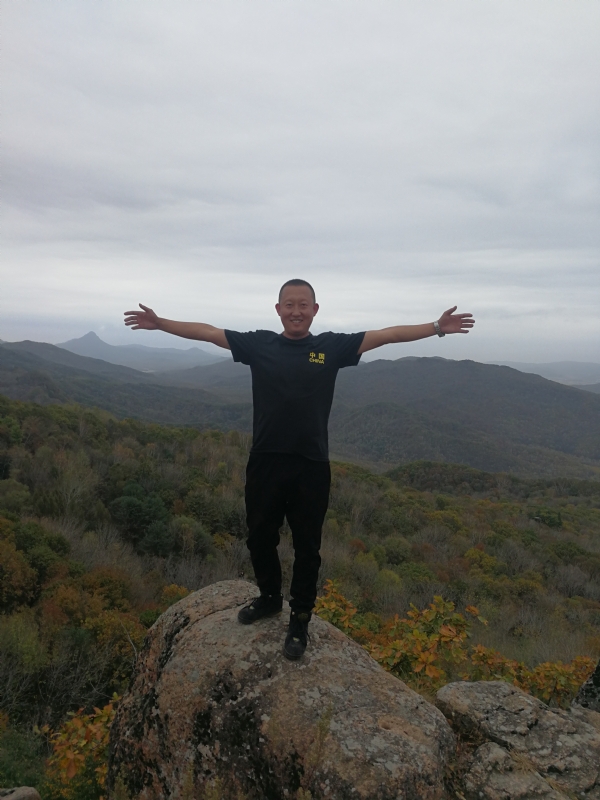 俗人的第一张照片--西安相亲服务中心