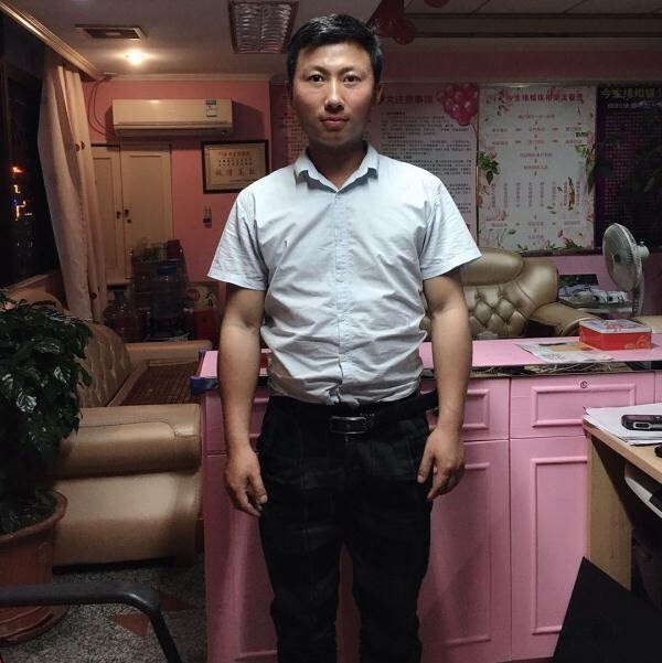 健华的第二张照片--西安相亲服务中心