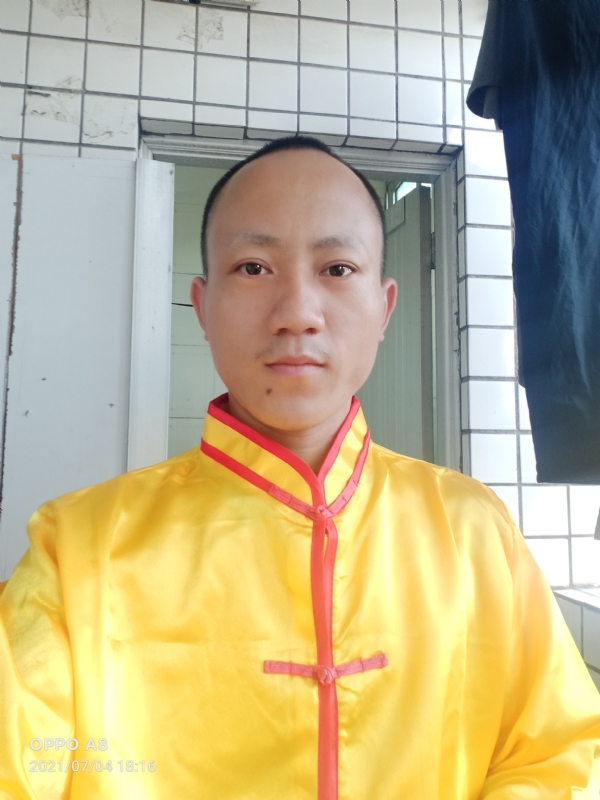 宋福军的第一张照片--西安相亲服务中心