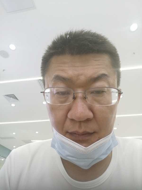 无奈的第一张照片--西安相亲服务中心