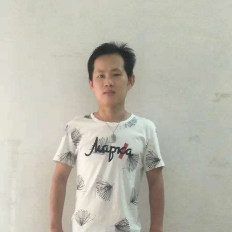 平平的第一张照片--西安相亲服务中心